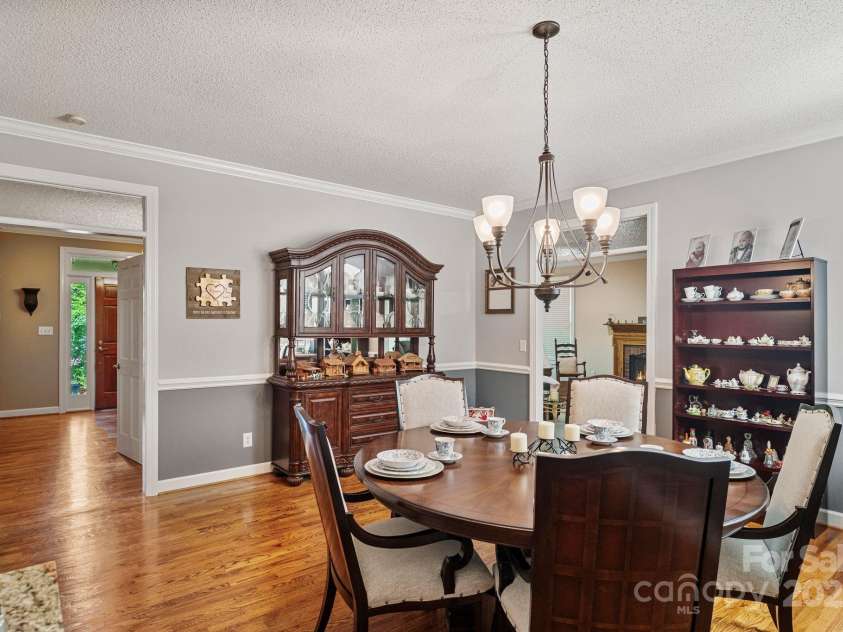 104 Belvedere Drive, Morganton, NC 28655.  MLS# CAR4254900, YatesRealty ID 1768. 