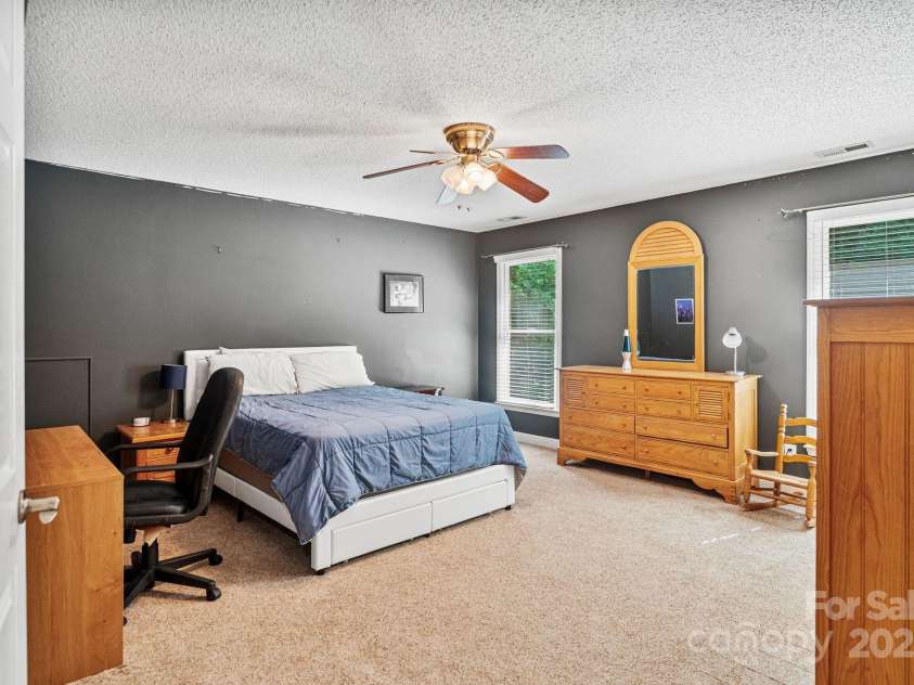 104 Belvedere Drive, Morganton, NC 28655.  MLS# CAR4254900, YatesRealty ID 1768. 