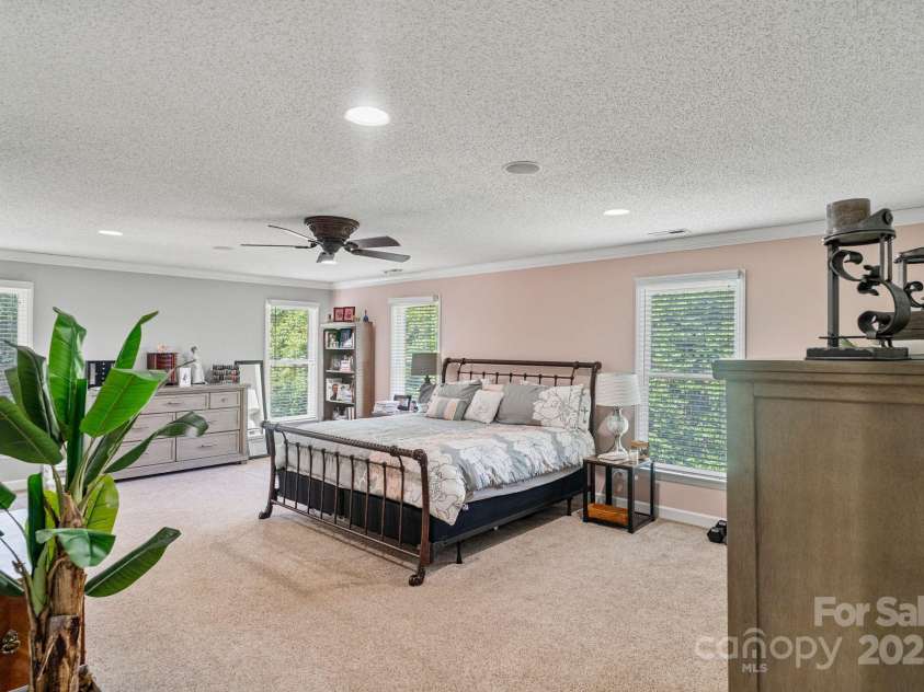 104 Belvedere Drive, Morganton, NC 28655.  MLS# CAR4254900, YatesRealty ID 1768. 