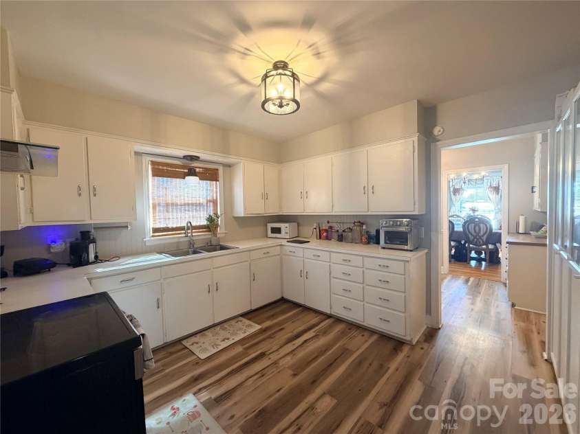 313 Martin Street, Wadesboro, NC 28170.  MLS# CAR4345518, YatesRealty ID 1768. 