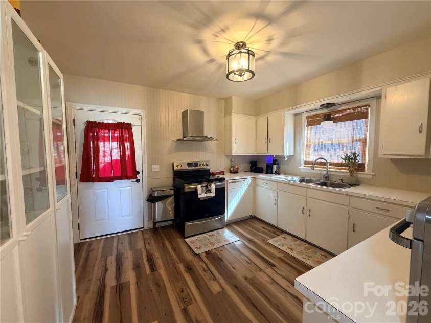 313 Martin Street, Wadesboro, NC 28170.  MLS# CAR4345518, YatesRealty ID 1768. 