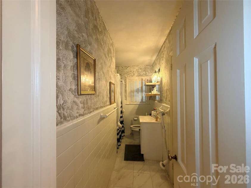 313 Martin Street, Wadesboro, NC 28170.  MLS# CAR4345518, YatesRealty ID 1768. 