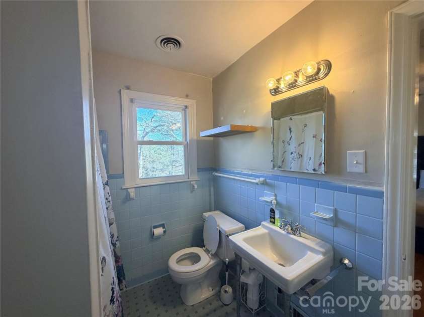 313 Martin Street, Wadesboro, NC 28170.  MLS# CAR4345518, YatesRealty ID 1768. 