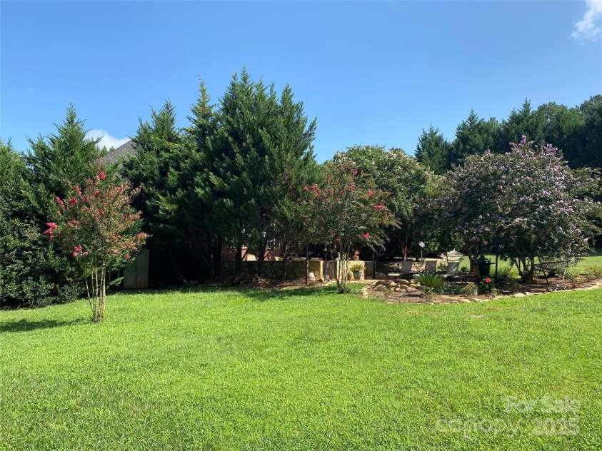 1308 Moonshadow Lane, Shelby, NC 28150.  MLS# CAR4237593, YatesRealty ID 17680. Back yard