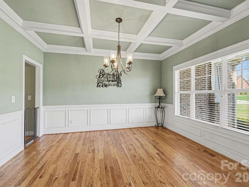245 Centenary Ridge Drive, Clemmons, NC 27012.  MLS# CAR4365553, YatesRealty ID 17680. 