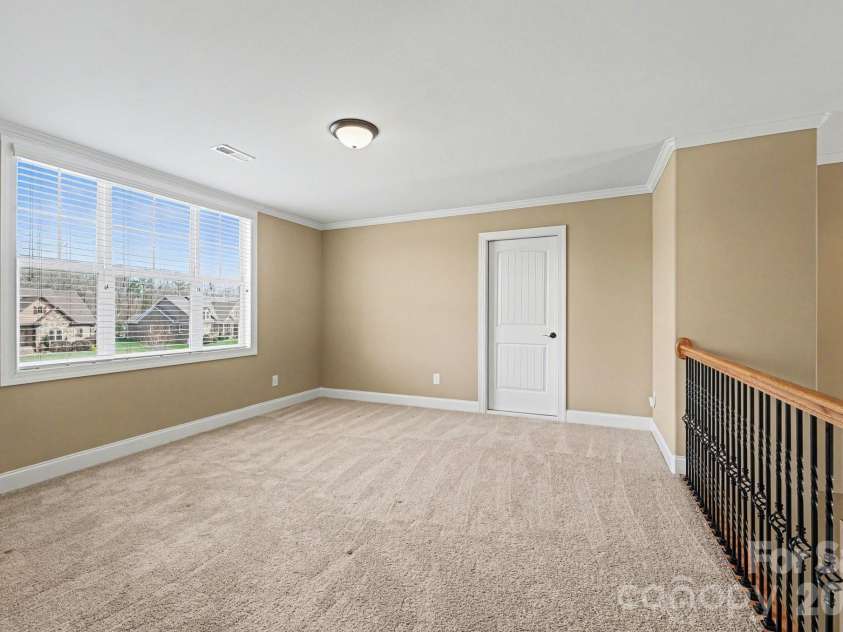 245 Centenary Ridge Drive, Clemmons, NC 27012.  MLS# CAR4365553, YatesRealty ID 17680. 