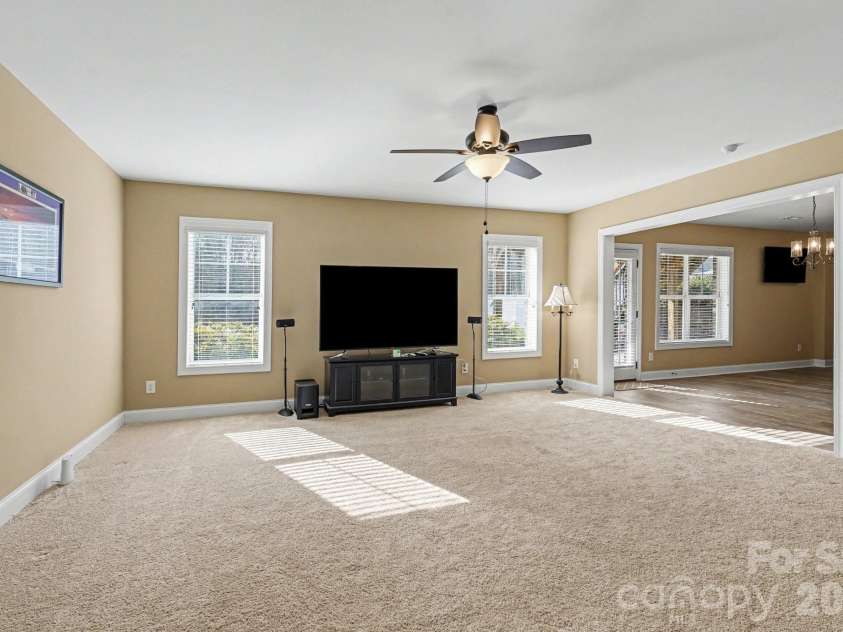 245 Centenary Ridge Drive, Clemmons, NC 27012.  MLS# CAR4365553, YatesRealty ID 17680. 