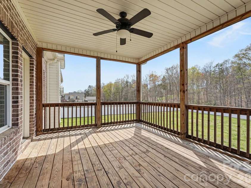 245 Centenary Ridge Drive, Clemmons, NC 27012.  MLS# CAR4365553, YatesRealty ID 17680. 