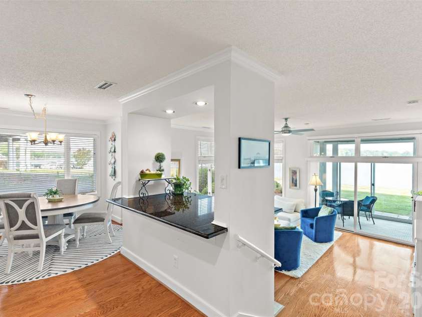301 Lake Club Drive, Rock Hill, SC 29732.  MLS# CAR4374599, YatesRealty ID 17681. Dining area