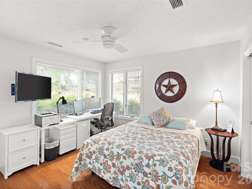 301 Lake Club Drive, Rock Hill, SC 29732.  MLS# CAR4374599, YatesRealty ID 17681. Second BR