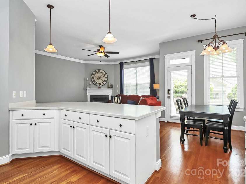 7023 Blakeney Greens Boulevard, Charlotte, NC 28277.  MLS# CAR4261601, YatesRealty ID 17681. 