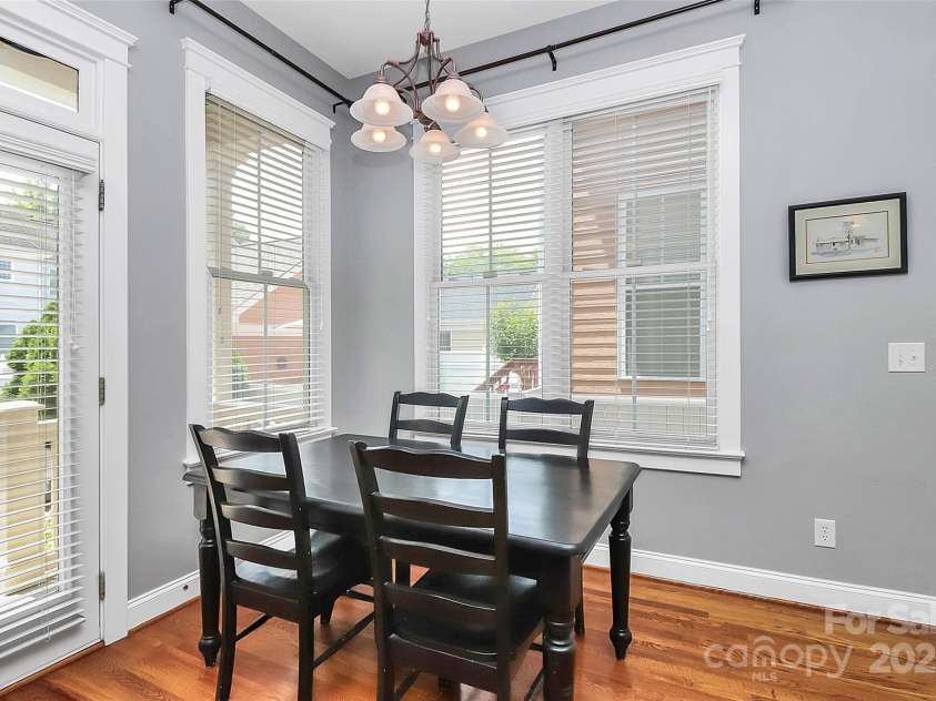 7023 Blakeney Greens Boulevard, Charlotte, NC 28277.  MLS# CAR4261601, YatesRealty ID 17681. 