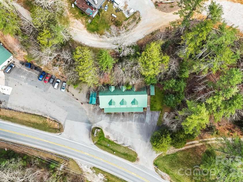 10932 Rosman Highway, Lake Toxaway, NC 28747.  MLS# CAR4363306, YatesRealty ID 17682. 