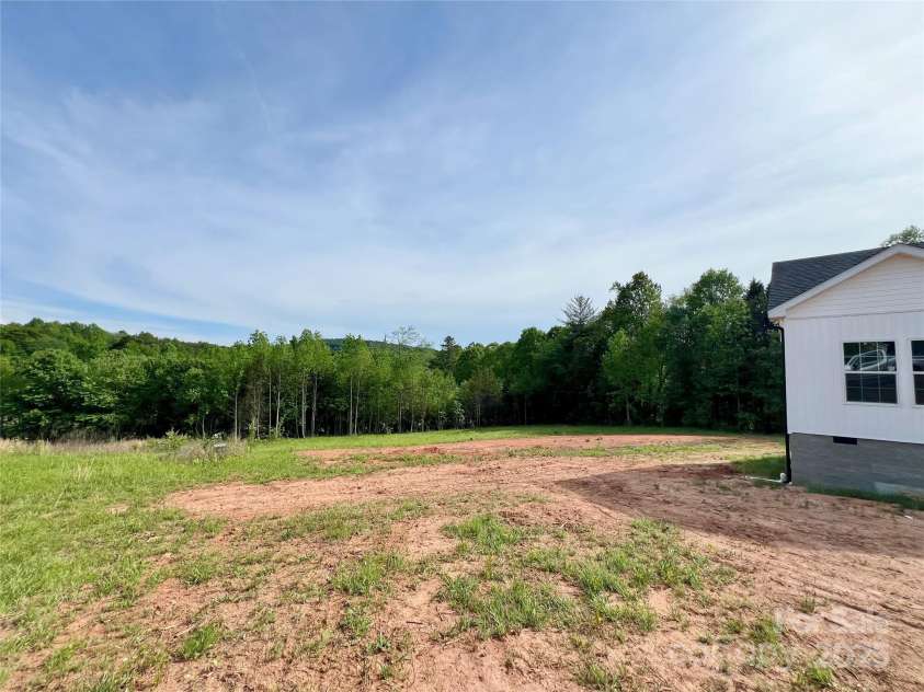 118 Brett Will Court, Taylorsville, NC 28681.  MLS# CAR4258142, YatesRealty ID 17682. 