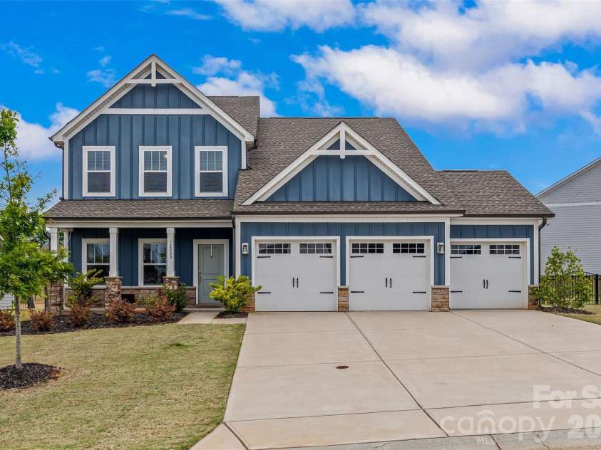 12000 Sam Snead Court, Lancaster, SC 29720.  MLS# CAR4375103, YatesRealty ID 17684. 