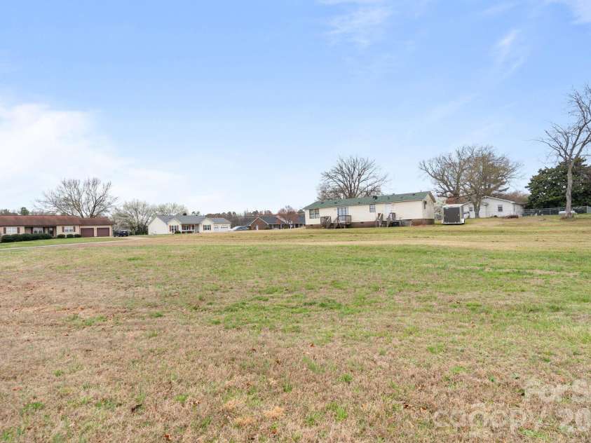 15420 Lucia Riverbend Highway, Stanley, NC 28164.  MLS# CAR4351744, YatesRealty ID 17685. 