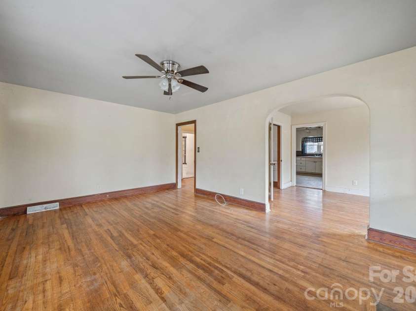 15420 Lucia Riverbend Highway, Stanley, NC 28164.  MLS# CAR4351744, YatesRealty ID 17685. 