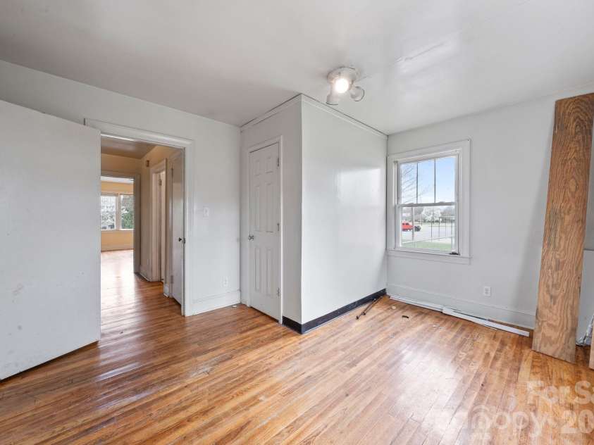 15420 Lucia Riverbend Highway, Stanley, NC 28164.  MLS# CAR4351744, YatesRealty ID 17685. 