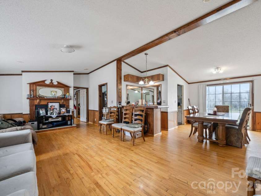 15420 Lucia Riverbend Highway, Stanley, NC 28164.  MLS# CAR4351744, YatesRealty ID 17685. 