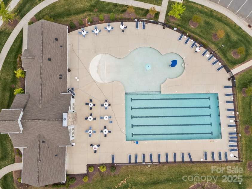 291 Preston Road, Mooresville, NC 28117.  MLS# CAR4246533, YatesRealty ID 17685. Clubhouse - Pool & Gym