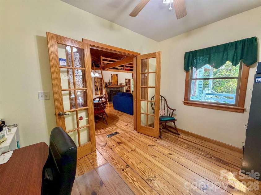 175 Cougar Lane, Whittier, NC 28789.  MLS# CAR4375470, YatesRealty ID 17686. Office