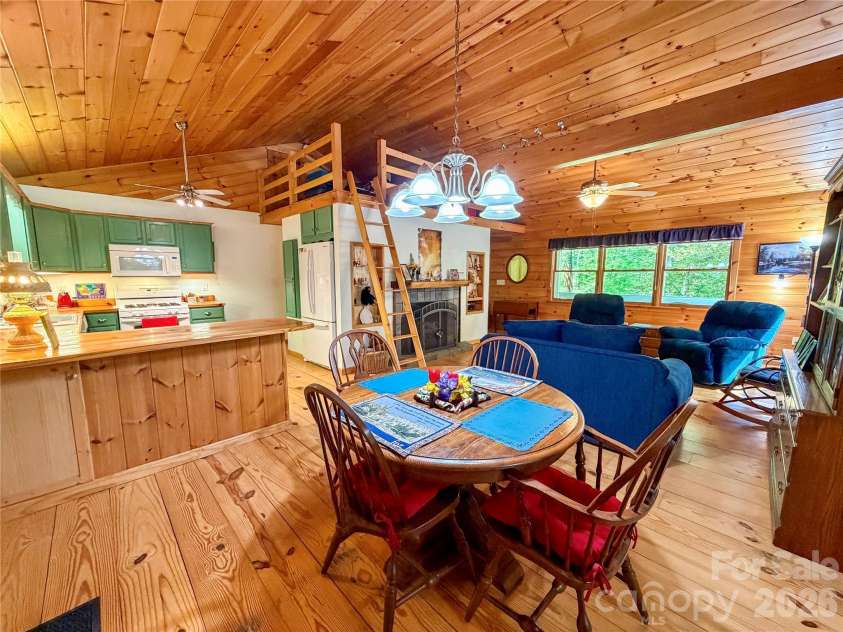 175 Cougar Lane, Whittier, NC 28789.  MLS# CAR4375470, YatesRealty ID 17686. Open Floor Plan