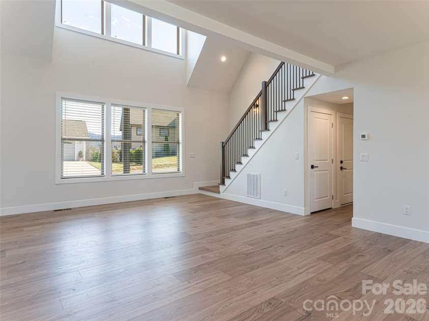 1031 Hillside Ridge Road, Candler, NC 28715.  MLS# CAR4353961, YatesRealty ID 17689. 