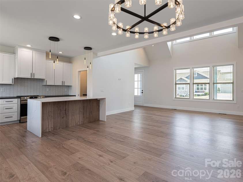 1031 Hillside Ridge Road, Candler, NC 28715.  MLS# CAR4353961, YatesRealty ID 17689. 