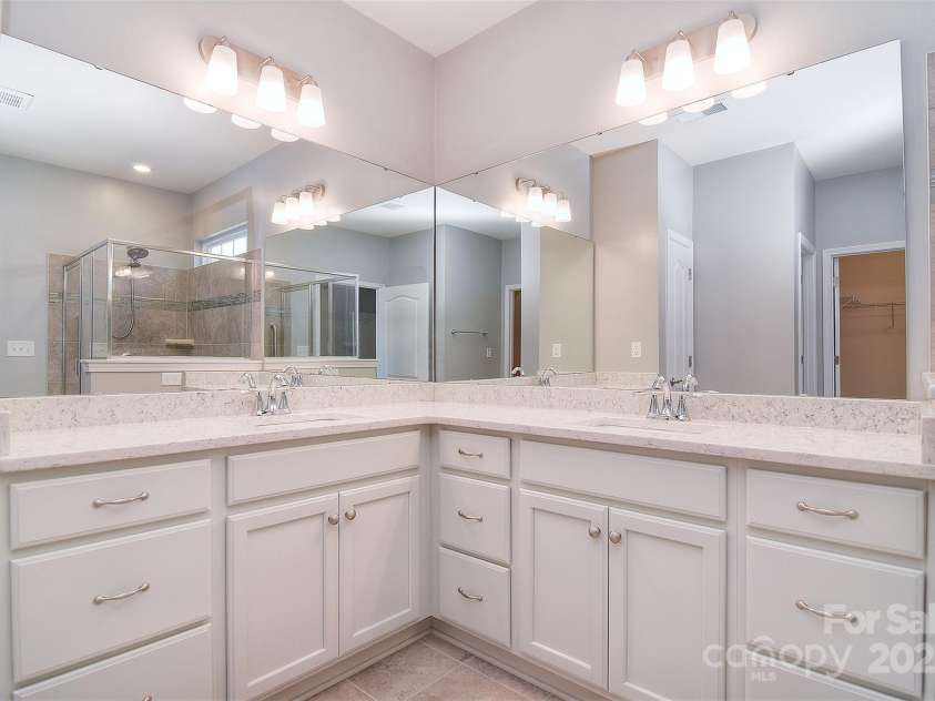 3073 Oliver Stanley Trail, Lancaster, SC 29720.  MLS# CAR4253520, YatesRealty ID 17689. Dual vanity with loads of storage