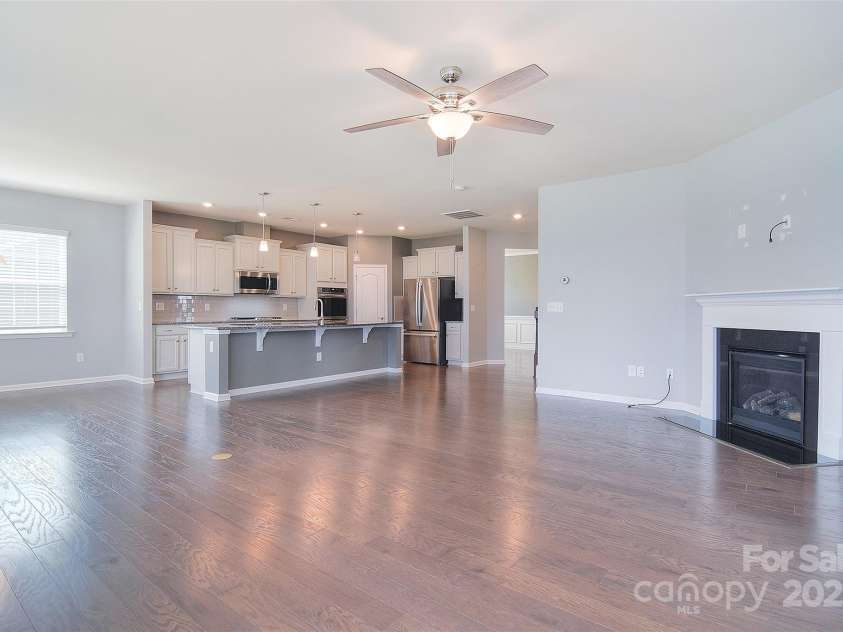 3073 Oliver Stanley Trail, Lancaster, SC 29720.  MLS# CAR4253520, YatesRealty ID 17689. Spacious and airy design