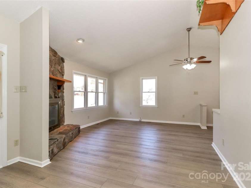 2274 Old Wilkesboro Road, Statesville, NC 28625.  MLS# CAR4225924, YatesRealty ID 1769. 