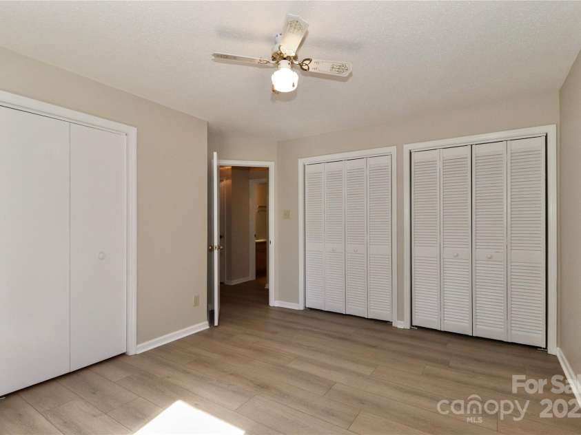 2274 Old Wilkesboro Road, Statesville, NC 28625.  MLS# CAR4225924, YatesRealty ID 1769. 