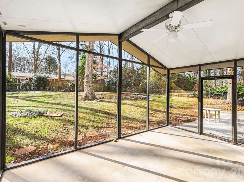 2701 Thomas Trail, Gastonia, NC 28054.  MLS# CAR4344698, YatesRealty ID 1769. 