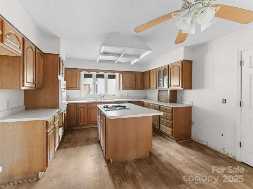 115 & 119 Timber Creek Drive, Waynesville, NC 28786.  MLS# CAR4263301, YatesRealty ID 17691. 119 Timber Creek Dr