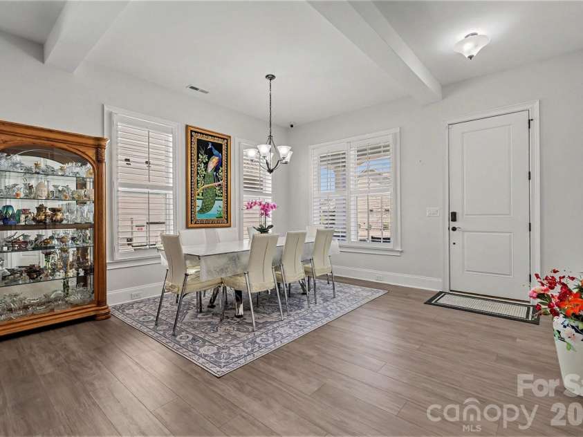 14605 Crosswater Lane, Charlotte, NC 28278.  MLS# CAR4358509, YatesRealty ID 17691. 