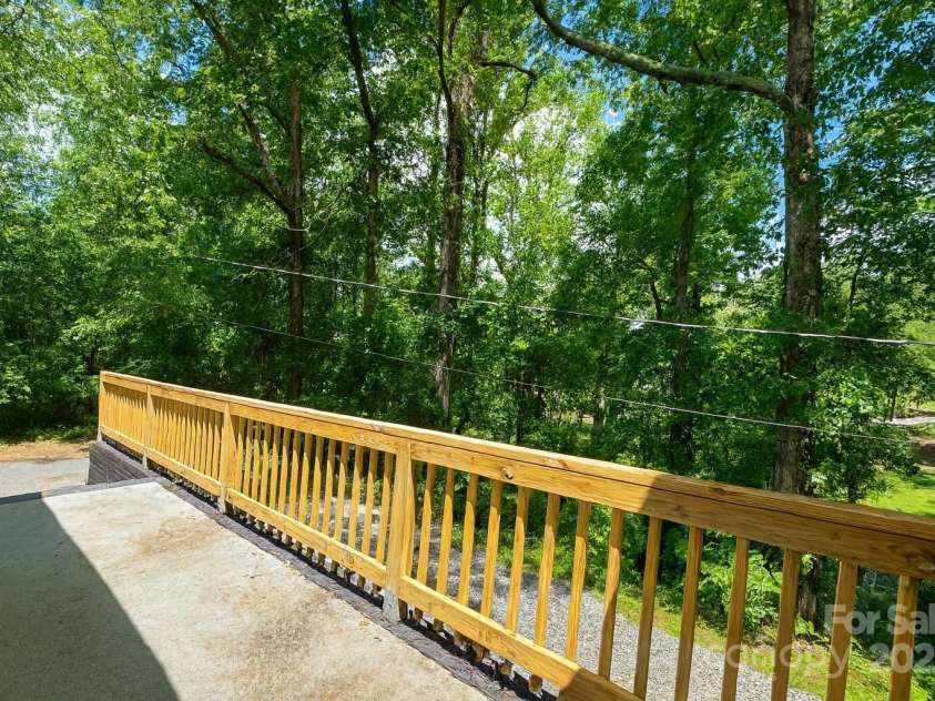 905 Gantt Street, Kings Mountain, NC 28086.  MLS# CAR4311615, YatesRealty ID 17692. 