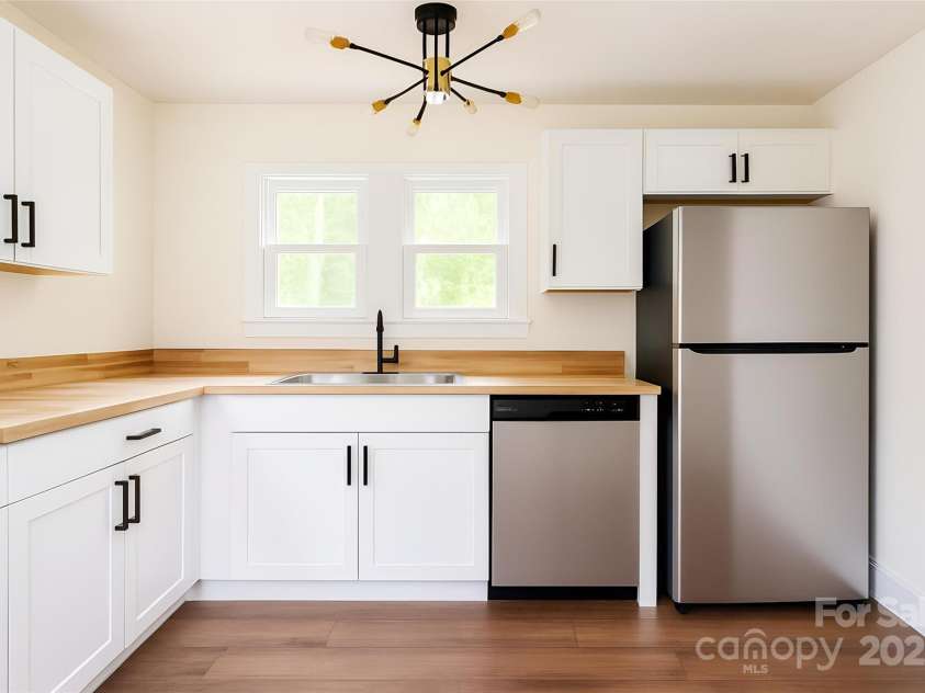 905 Gantt Street, Kings Mountain, NC 28086.  MLS# CAR4311615, YatesRealty ID 17692. 