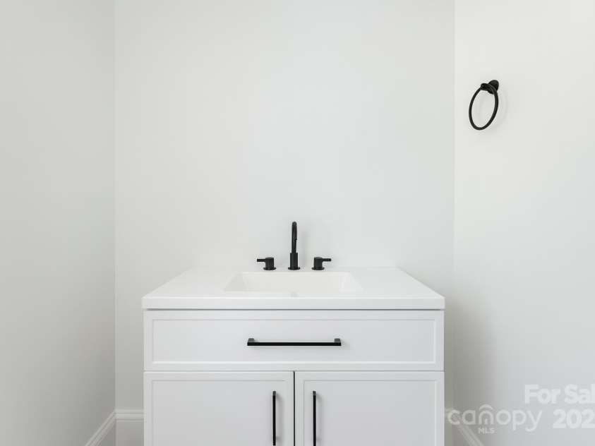 905 Gantt Street, Kings Mountain, NC 28086.  MLS# CAR4311615, YatesRealty ID 17692. 