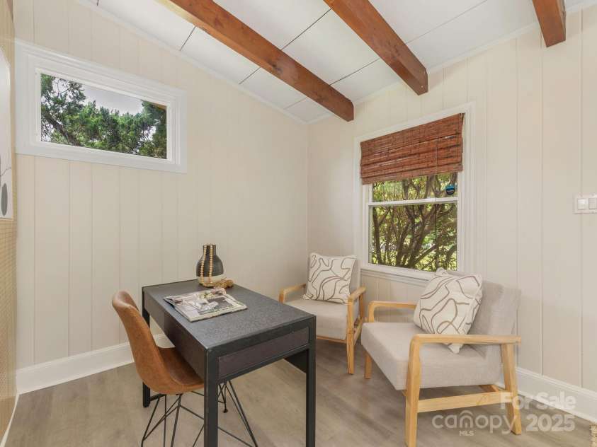 1438 Larkfield Lane, Charlotte, NC 28210.  MLS# CAR4249851, YatesRealty ID 17694. Flex/Laundry Room