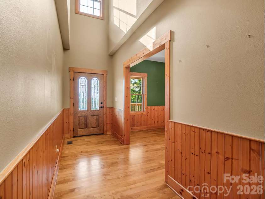 82 Red Mulberry Drive, Zirconia, NC 28790.  MLS# CAR4363684, YatesRealty ID 17694. Entry hallway