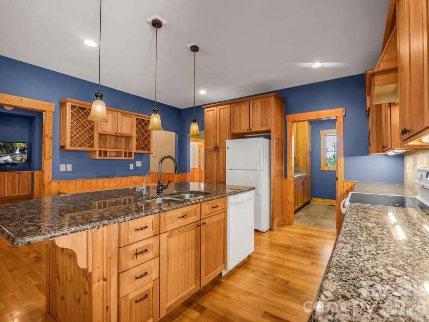82 Red Mulberry Drive, Zirconia, NC 28790.  MLS# CAR4363684, YatesRealty ID 17694. Kitchen