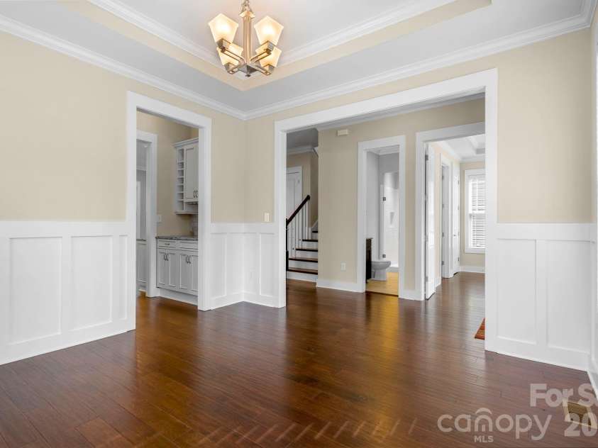 609 Welker Street, Charlotte, NC 28204.  MLS# CAR4365340, YatesRealty ID 17695. 