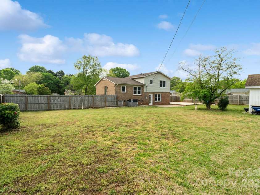 1766 Colony Road, Rock Hill, SC 29730.  MLS# CAR4245975, YatesRealty ID 17696. 