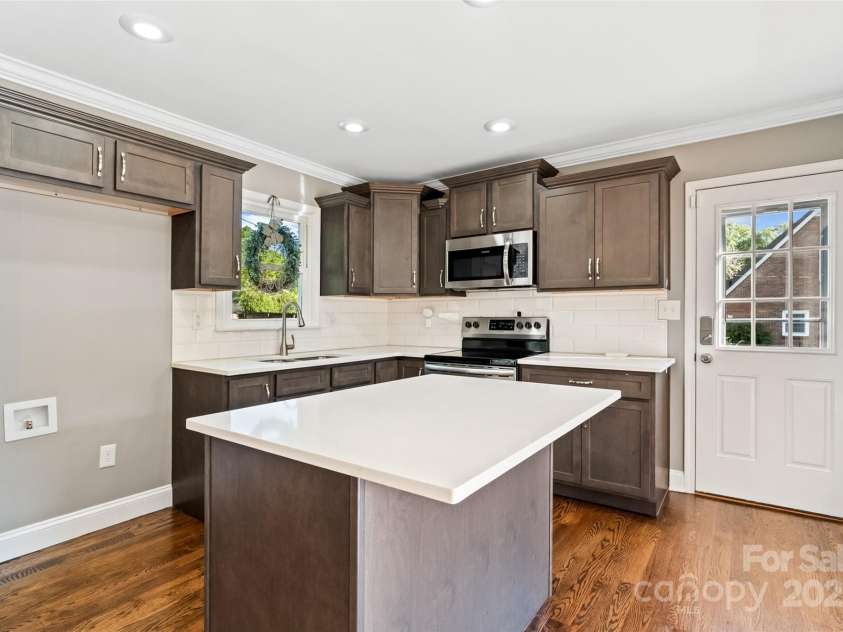 1766 Colony Road, Rock Hill, SC 29730.  MLS# CAR4245975, YatesRealty ID 17696. 