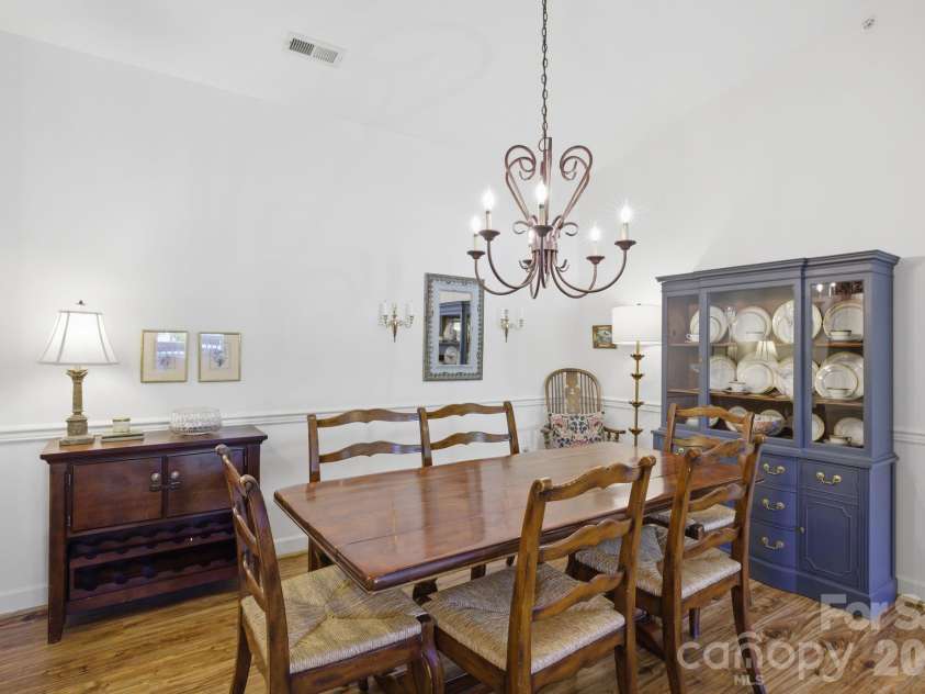 16917 Doe Valley Court, Cornelius, NC 28031.  MLS# CAR4370445, YatesRealty ID 17698. 