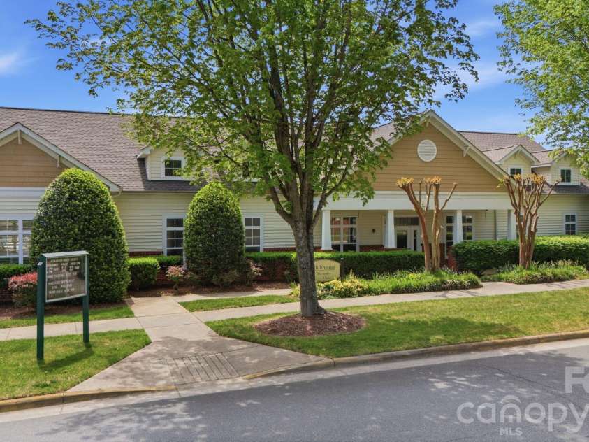16917 Doe Valley Court, Cornelius, NC 28031.  MLS# CAR4370445, YatesRealty ID 17698. 