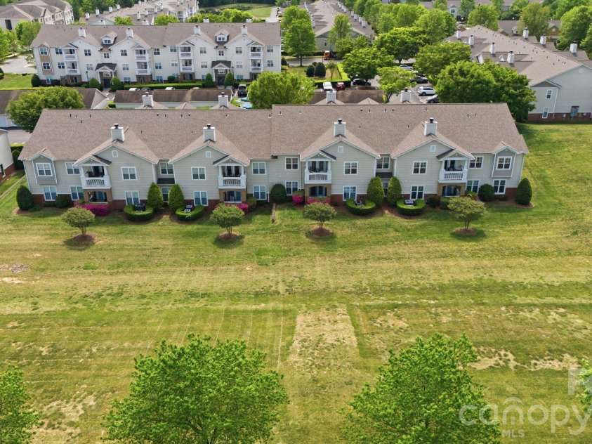16917 Doe Valley Court, Cornelius, NC 28031.  MLS# CAR4370445, YatesRealty ID 17698. 