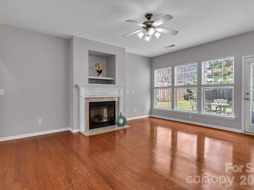 297 Sand Paver Way, Fort Mill, SC 29708.  MLS# CAR4371066, YatesRealty ID 17699. 