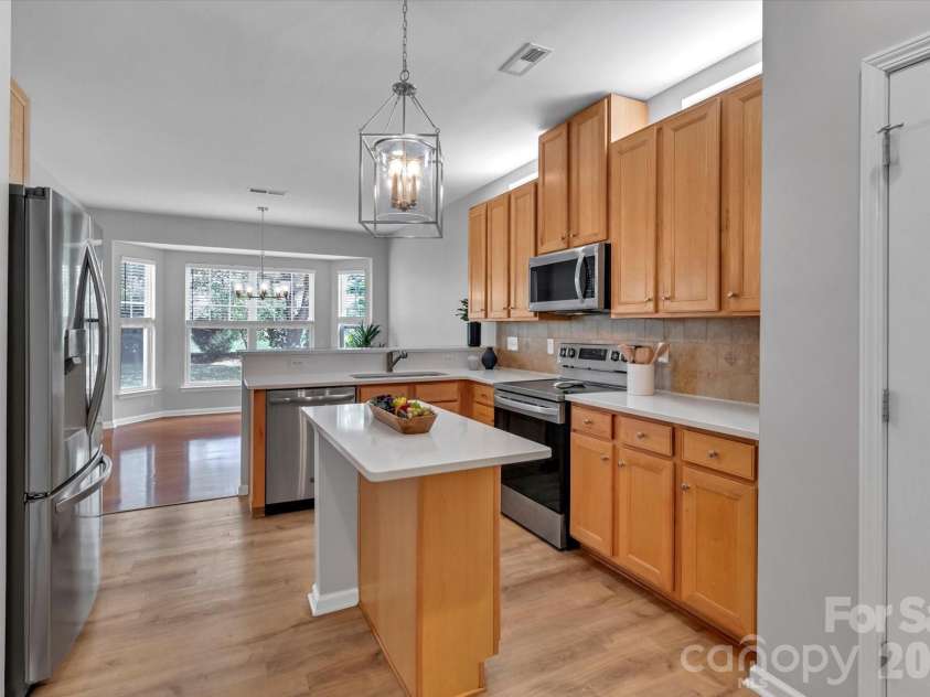 297 Sand Paver Way, Fort Mill, SC 29708.  MLS# CAR4371066, YatesRealty ID 17699. 