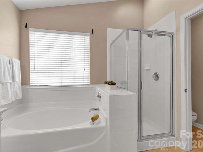 297 Sand Paver Way, Fort Mill, SC 29708.  MLS# CAR4371066, YatesRealty ID 17699. 